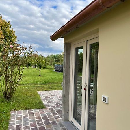 Отель Al Cortile Tranquillo Кашина Экстерьер фото