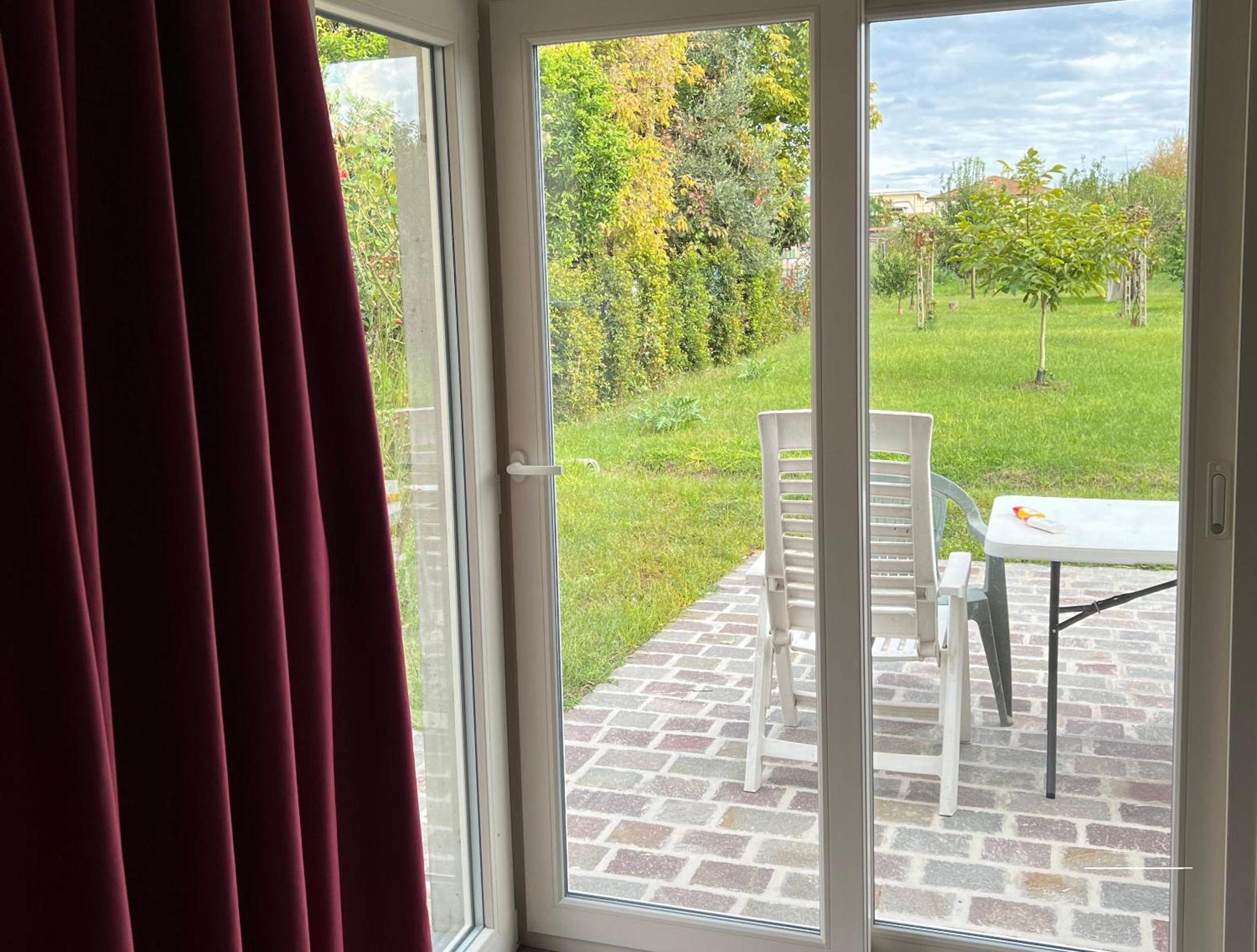 Отель Al Cortile Tranquillo Кашина Экстерьер фото
